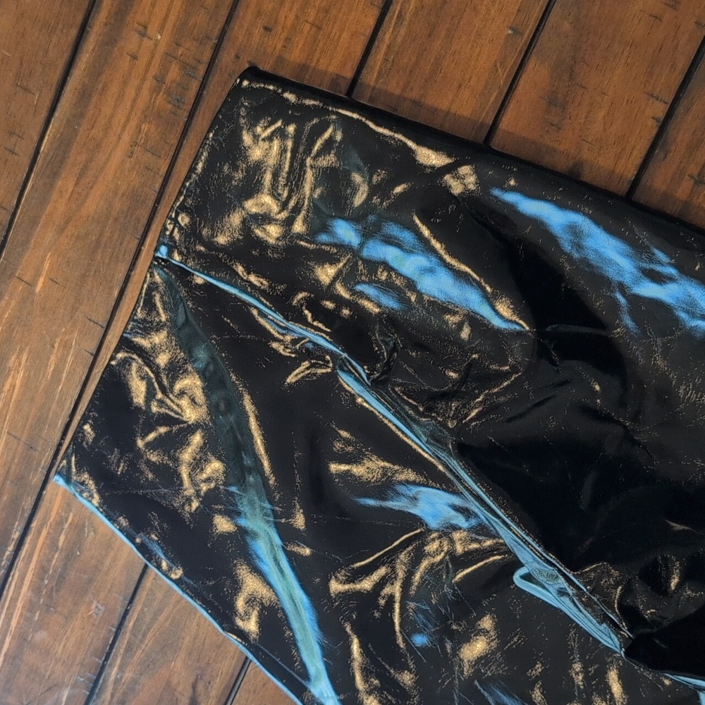 Commando Patent Leather Leggings - Picture 8 of 9